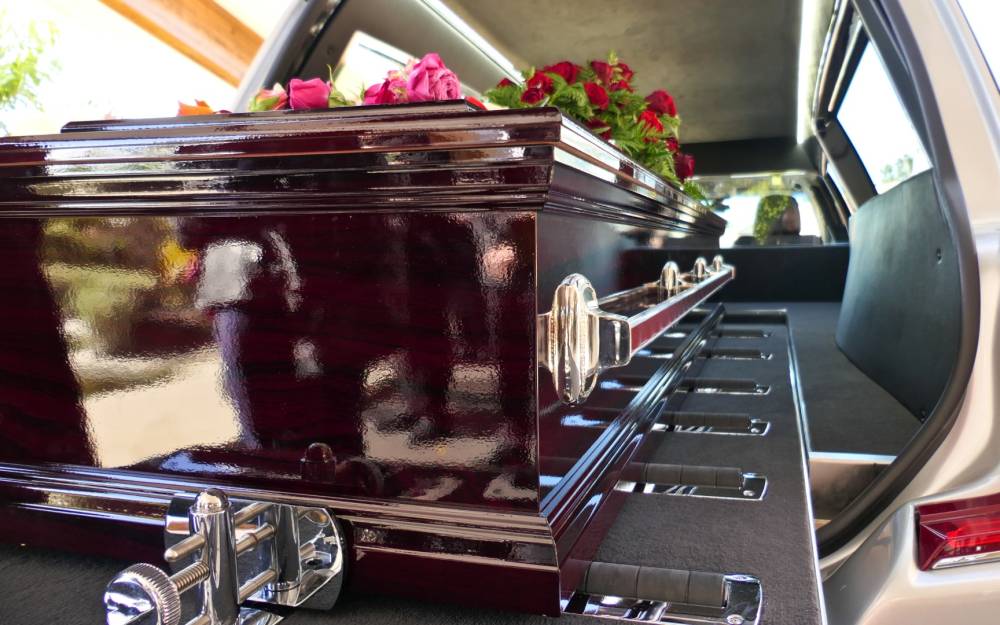 Transports funéraires près de Tulle
